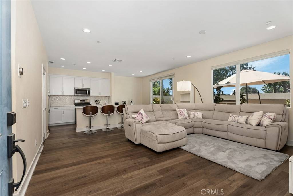Garden Grove, CA 92840,12178 Greenleaf LN