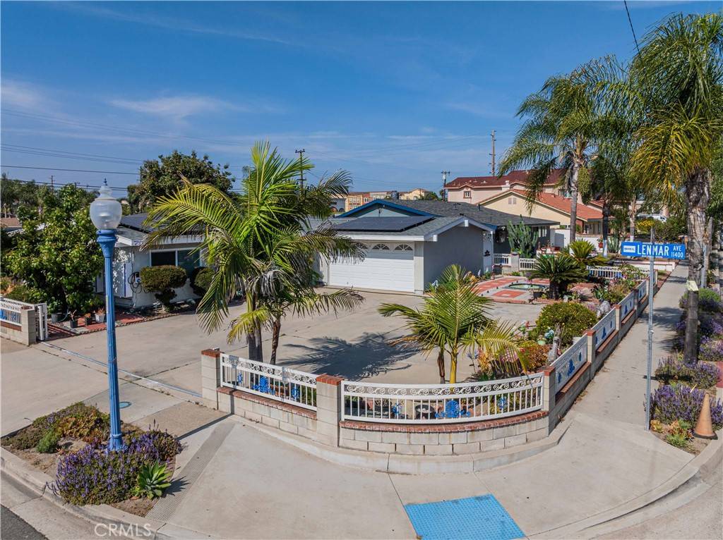 Stanton, CA 90680,7911 Orangewood AVE