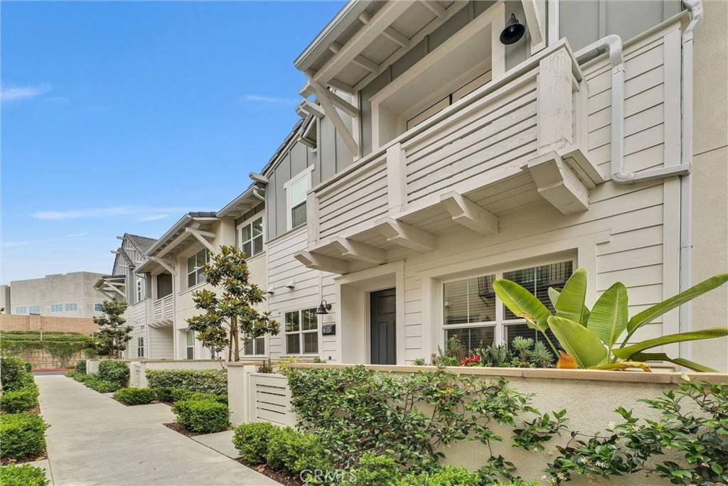 Whittier, CA 90602,12342 Blue Sky CT