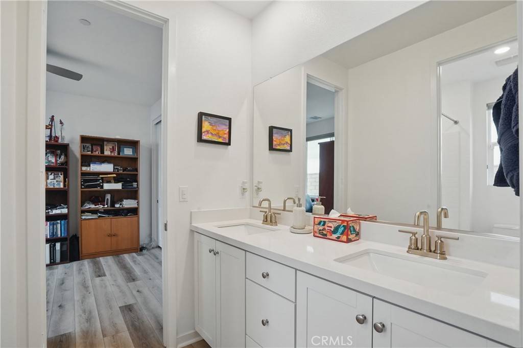 Castaic, CA 91384,28410 Orange Park DR