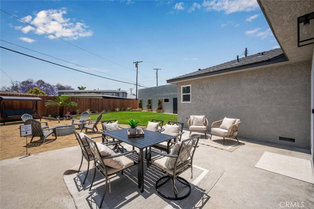 Long Beach, CA 90815,2260 Tevis AVE
