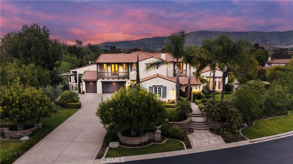 Tustin, CA 92782,2535 Bronzewood DR