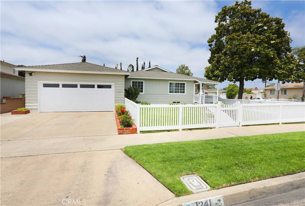 Orange, CA 92867,1241 E Mayfair AVE