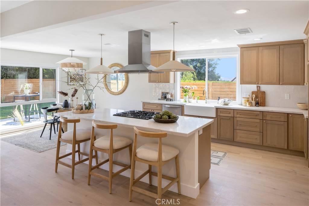Mission Viejo, CA 92691,25652 Cervantes LN