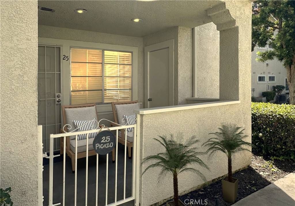 Rancho Santa Margarita, CA 92688,25 Picazo #103