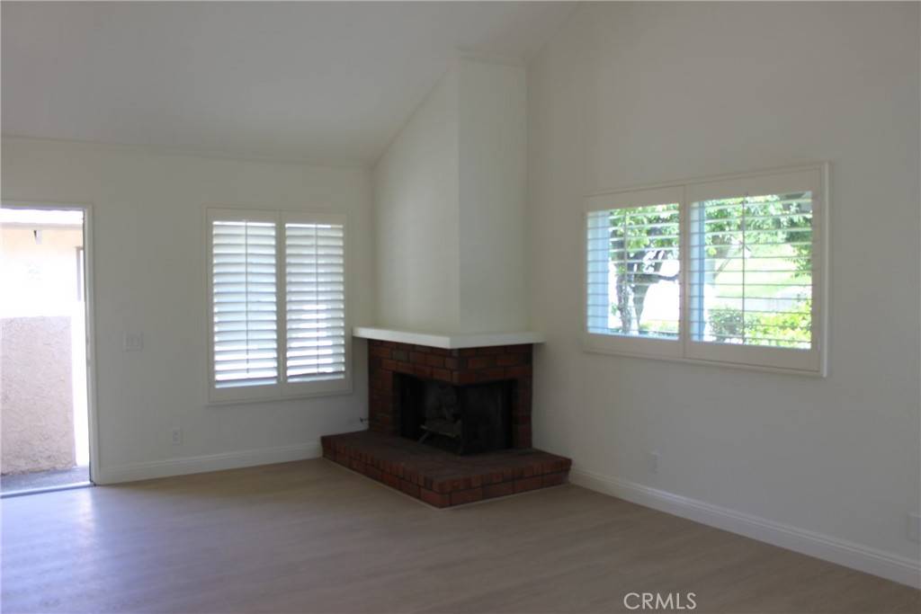 Laguna Hills, CA 92653,22895 Caminito Sol #155