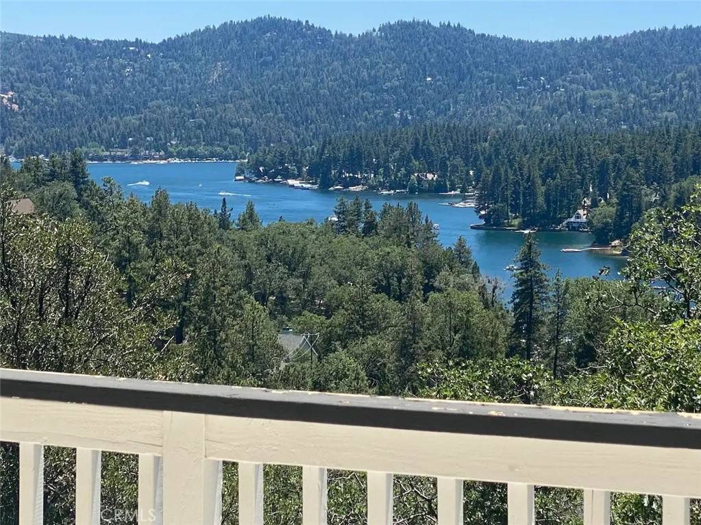 Lake Arrowhead, CA 92352,27547 Alpen DR