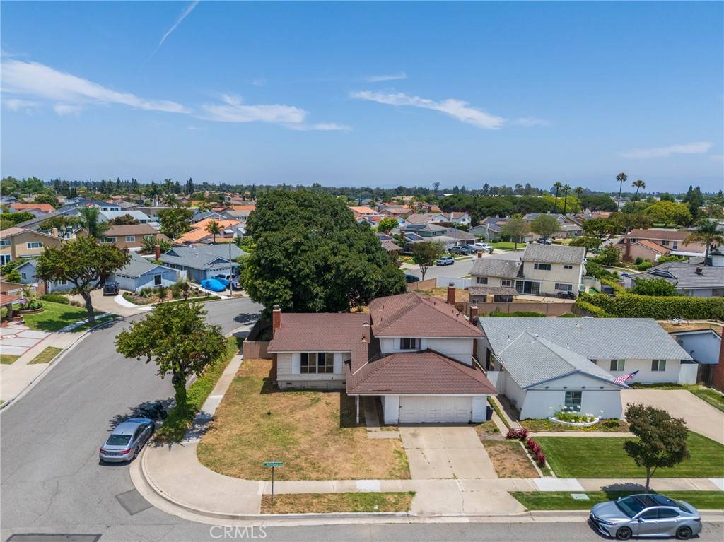 Fountain Valley, CA 92708,17300 Buttonwood ST