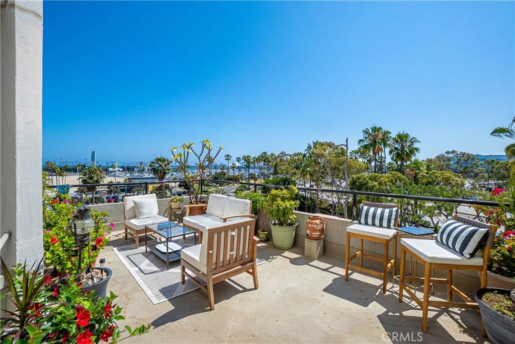 Long Beach, CA 90802,800 E Ocean BLVD #201