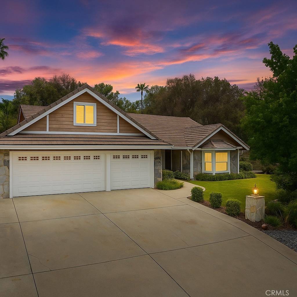 Yorba Linda, CA 92887,5825 Paseo De La Cumbre