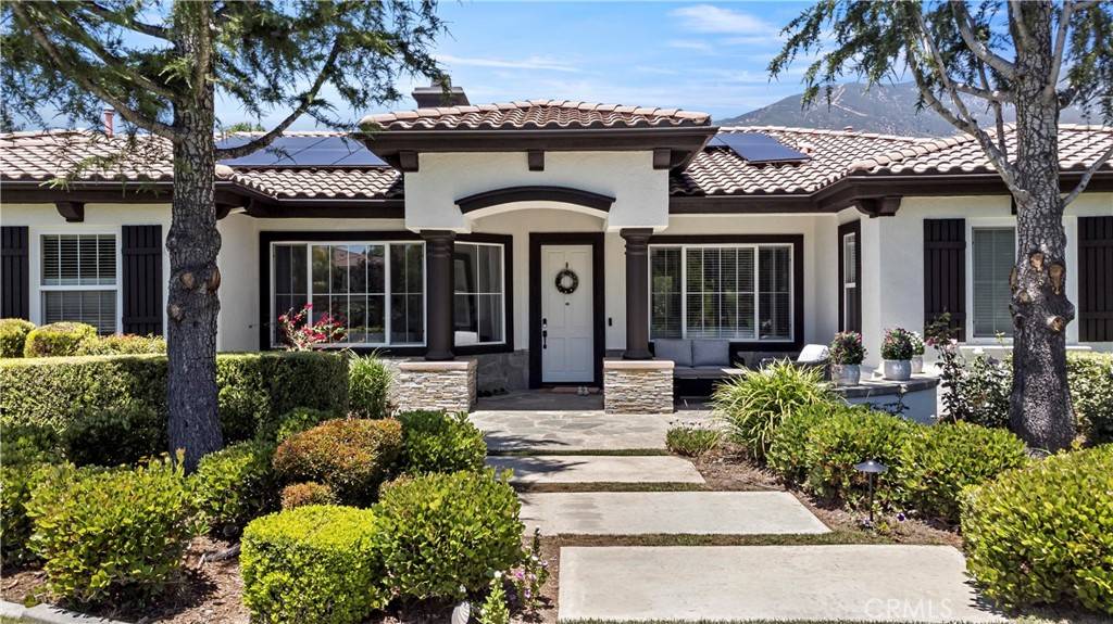Claremont, CA 91711,949 Moody PL