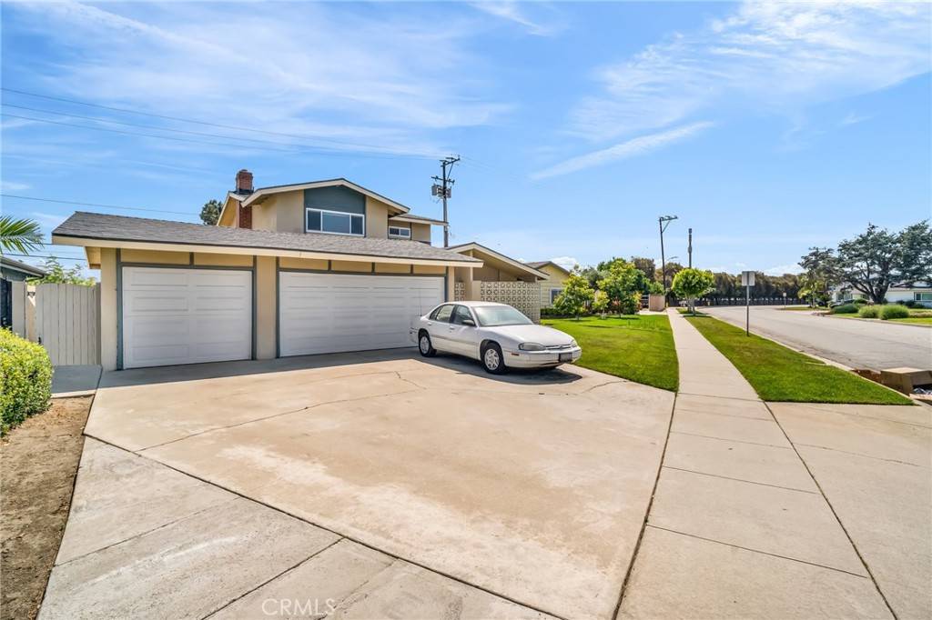 Downey, CA 90241,9184 Cecilia ST