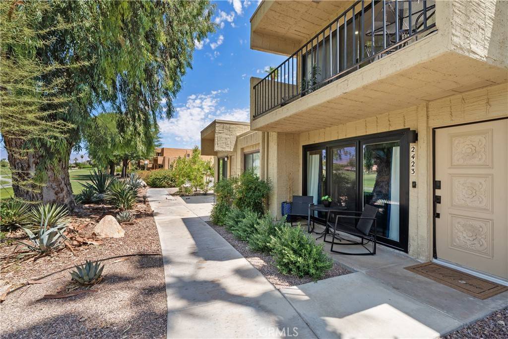 Palm Springs, CA 92264,2423 Los Patos