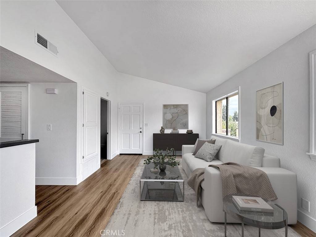Fountain Valley, CA 92708,17333 Brookhurst ST #D6