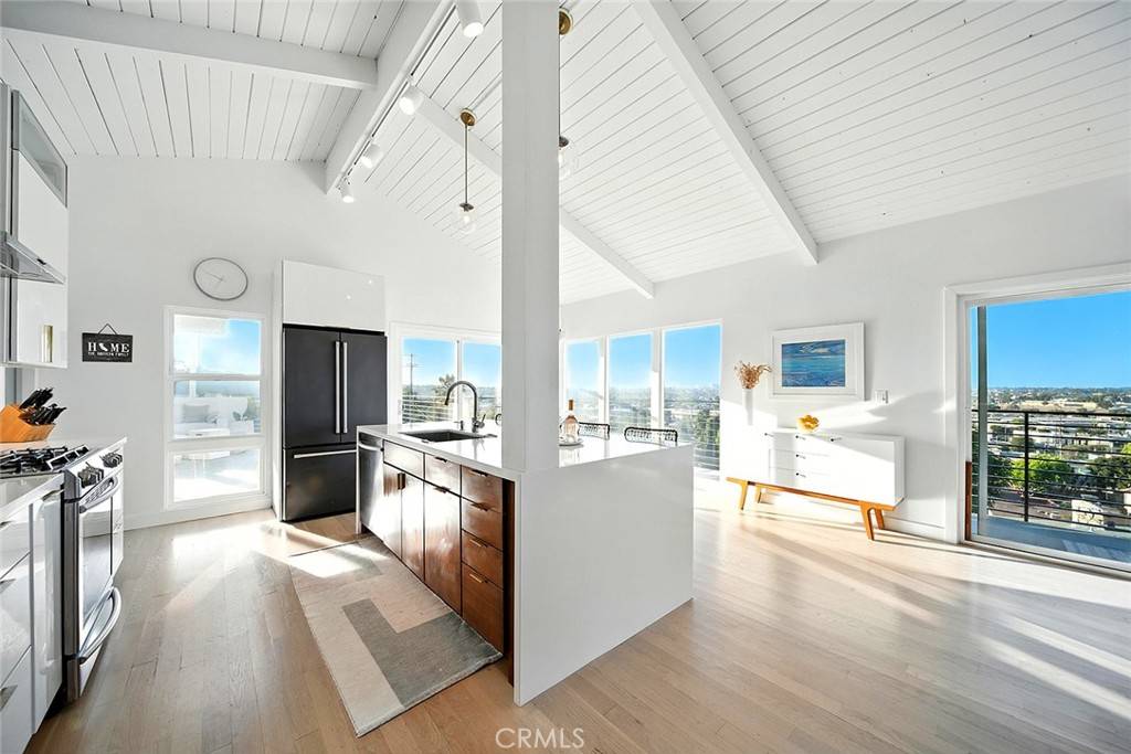 Torrance, CA 90505,4309 Mesa ST