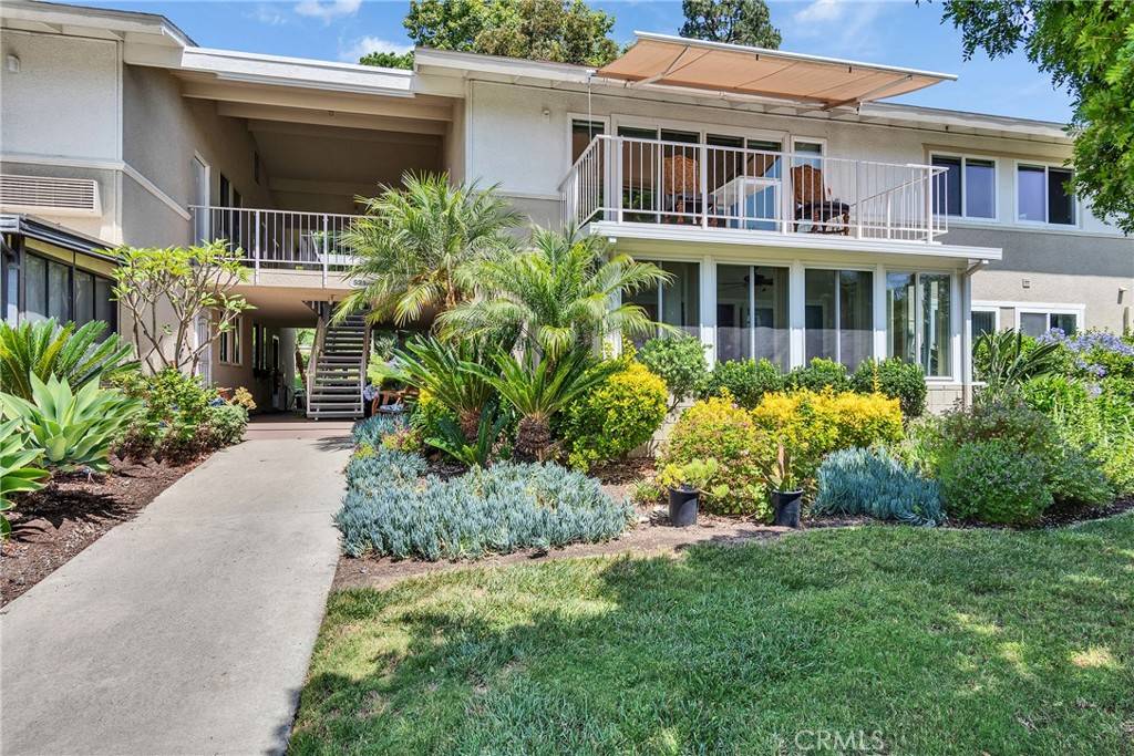 Laguna Woods, CA 92637,521 CALLE ARAGON  D #D