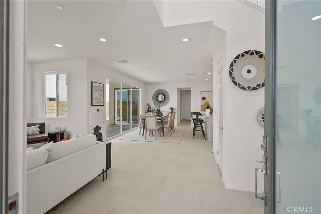 Palm Desert, CA 92211,75318 Buckley DR