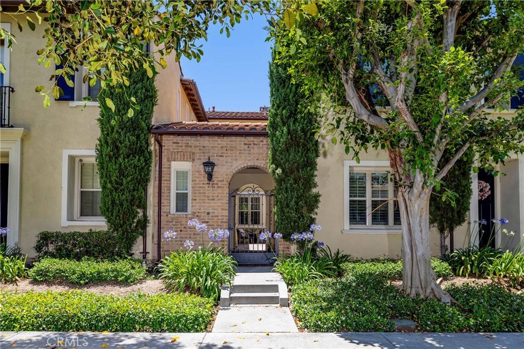 Irvine, CA 92620,74 Townsend