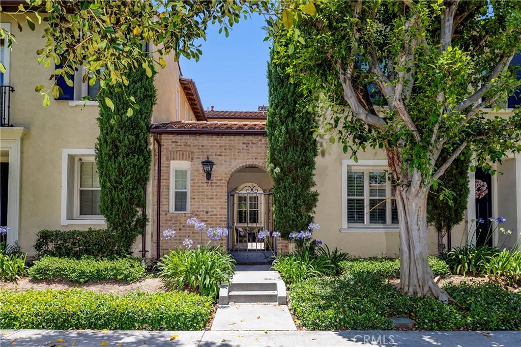 Irvine, CA 92620,74 Townsend