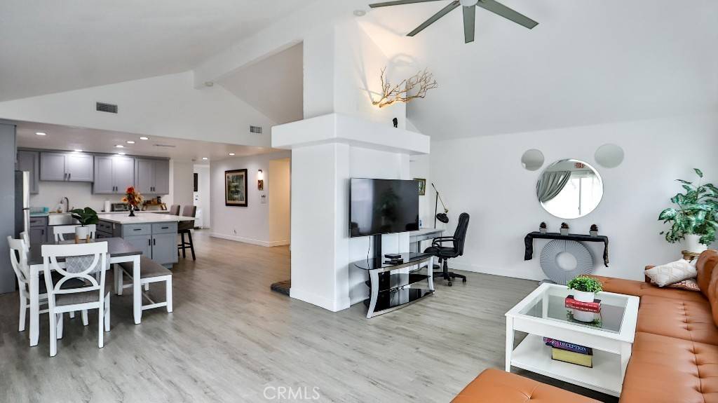 Anaheim, CA 92804,10361 Perdido ST