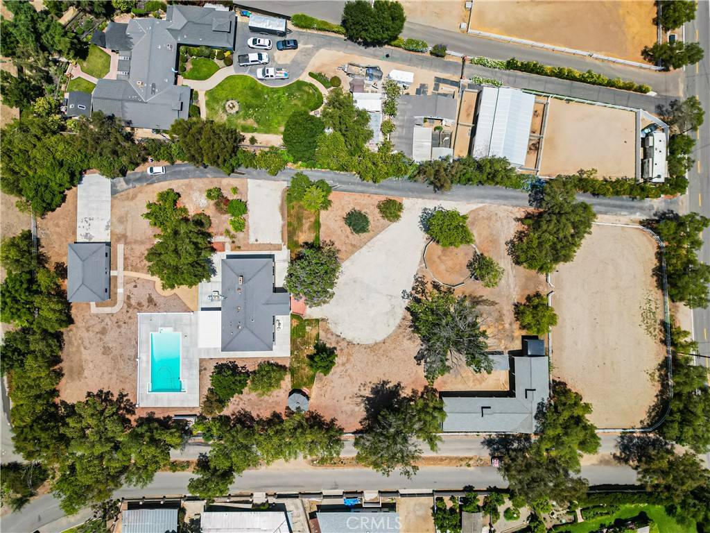 Orange, CA 92869,10911 Meads