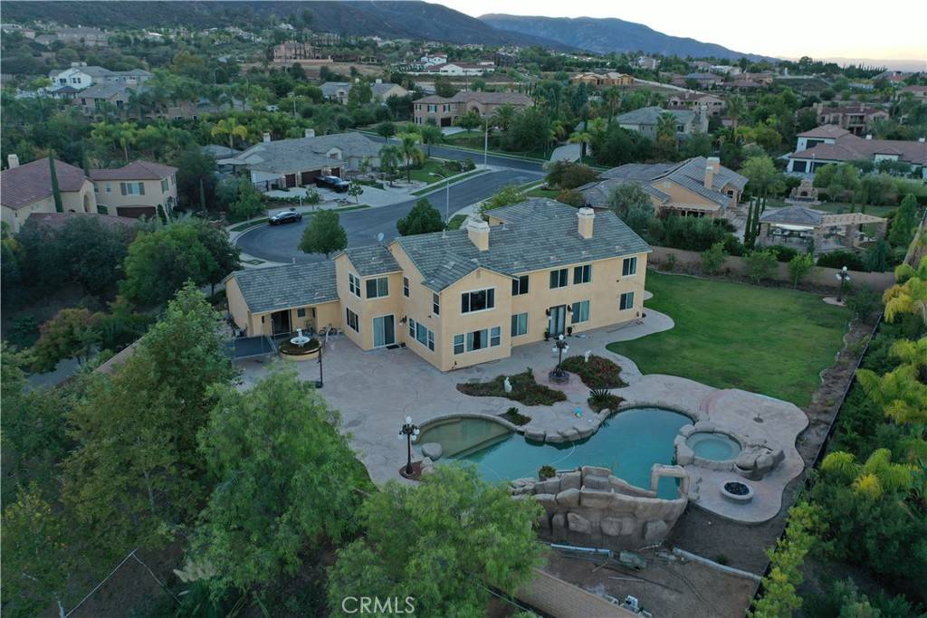 Corona, CA 92881,1583 Twin Oaks CIR