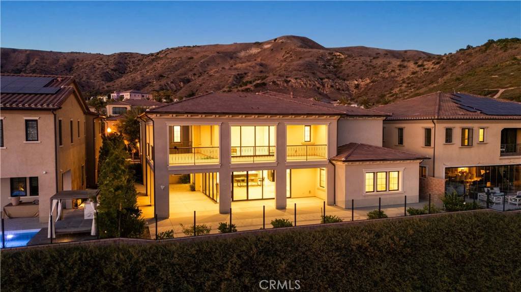 Irvine, CA 92602,108 Knob Crk