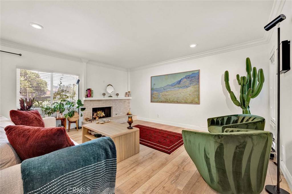 Lake Forest, CA 92630,21896 Michigan LN