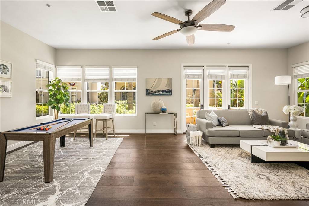 Huntington Beach, CA 92648,21270 Elda Cir