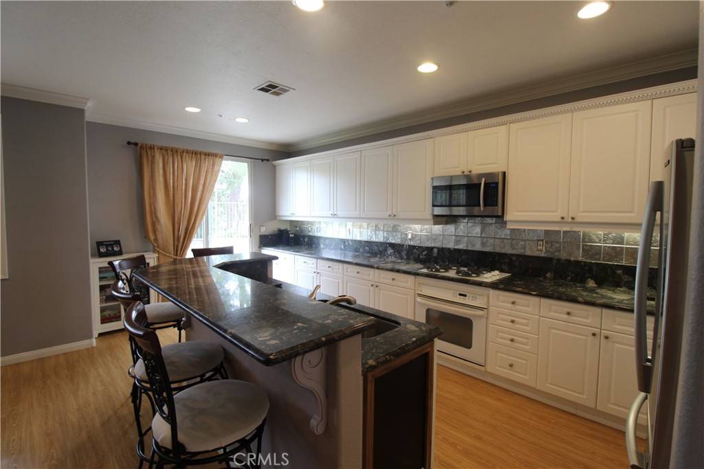 San Clemente, CA 92673,6009 Camino Tierra