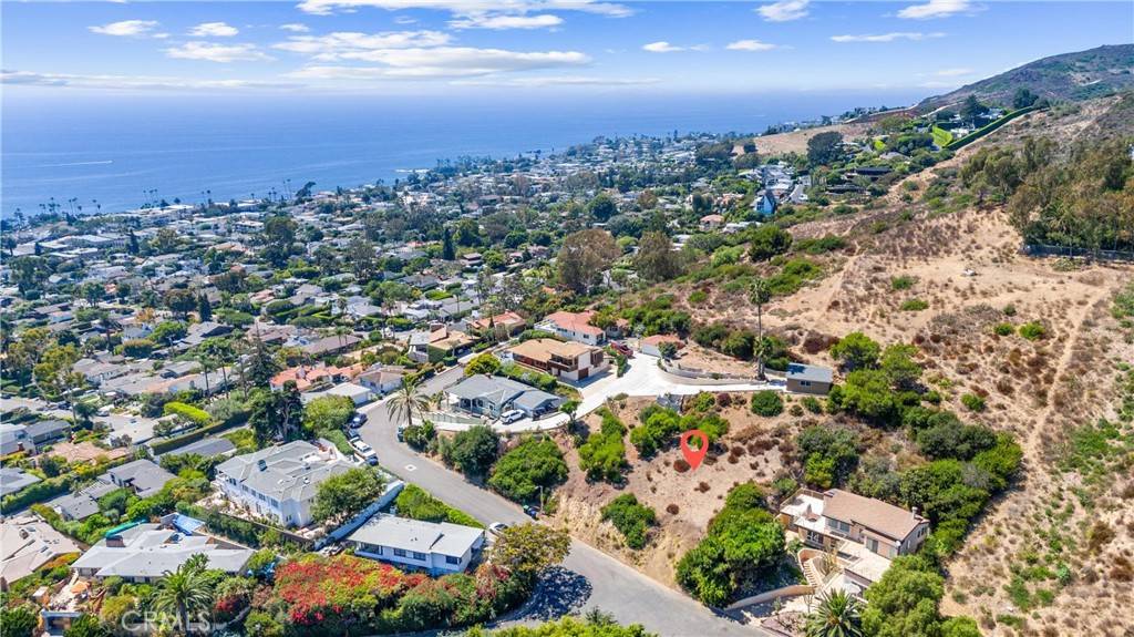 Laguna Beach, CA 92651,336 Lookout DR