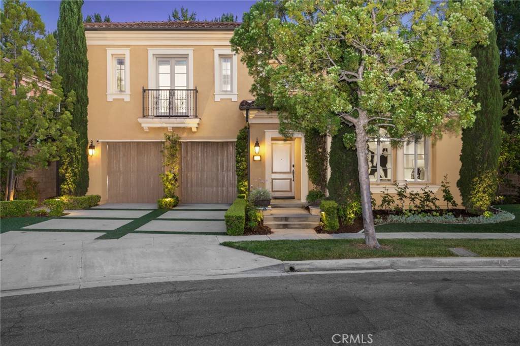 Irvine, CA 92618,24 Tesoro