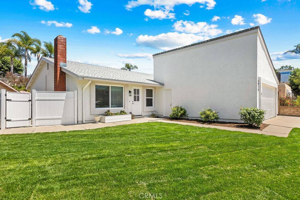 Laguna Hills, CA 92653,25026 Sutter DR