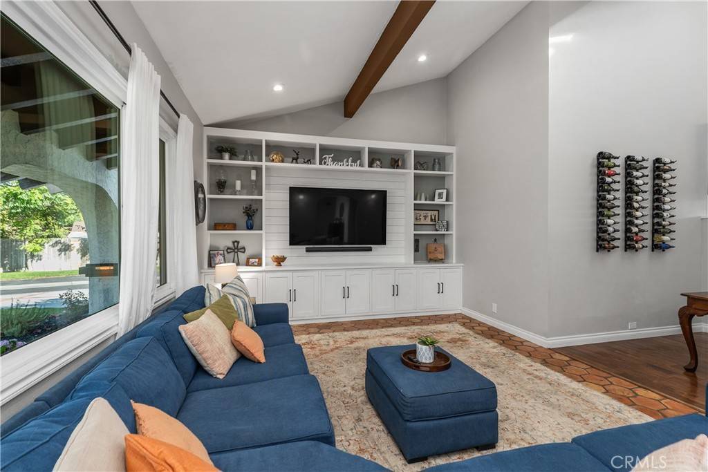 North Tustin, CA 92705,12571 Welbe DR