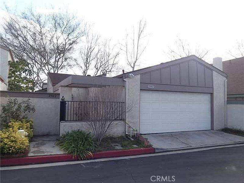 Fullerton, CA 92835,2902 Parkwood CT