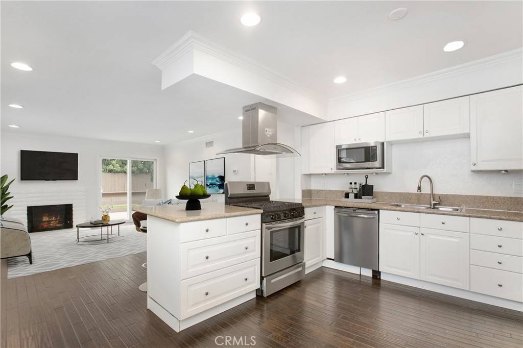 Dana Point, CA 92624,34561 Calle Portola