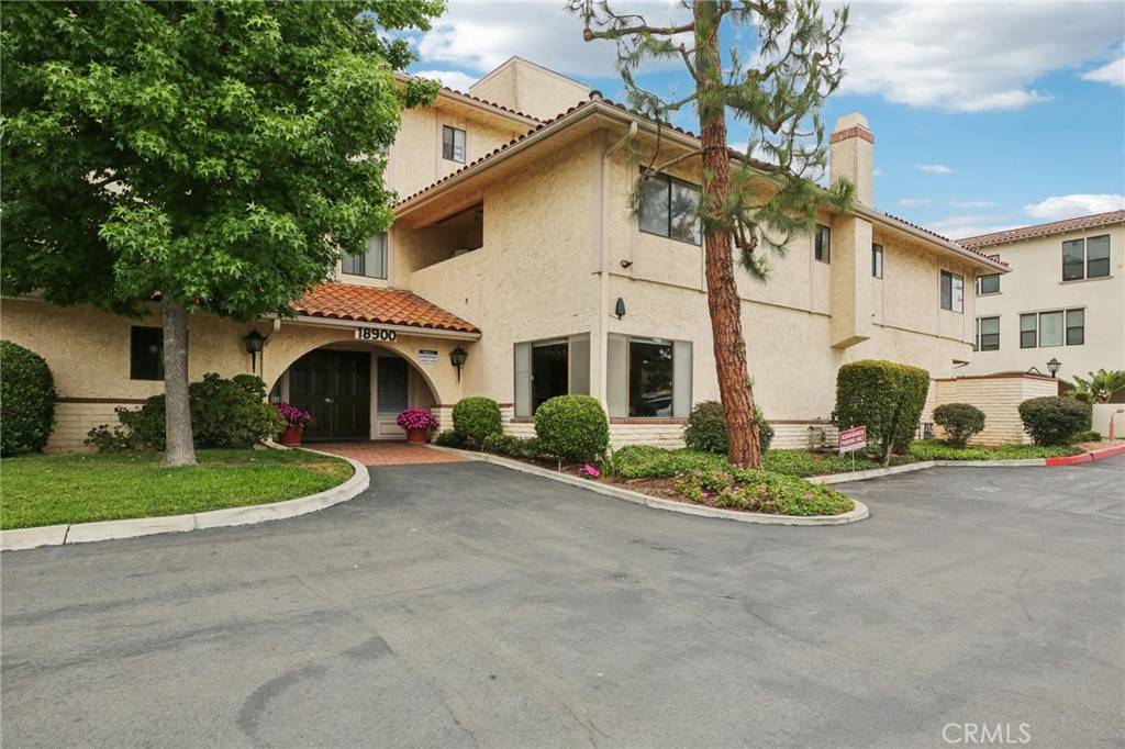 Huntington Beach, CA 92648,18900 Delaware Street #214