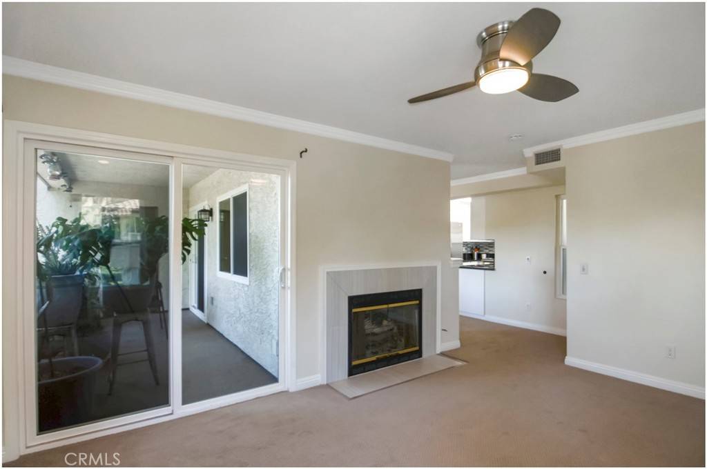 Dana Point, CA 92629,74 Corniche DR #H