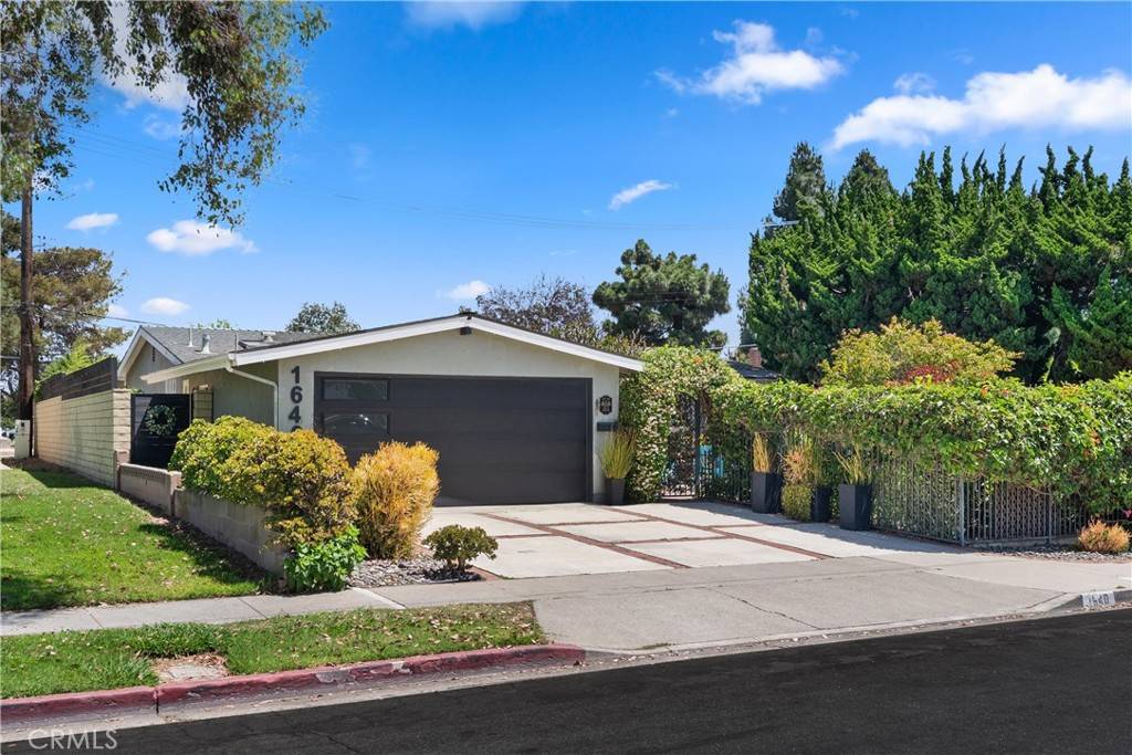 Costa Mesa, CA 92626,1640 Corsica PL