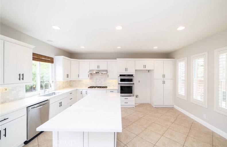 Ladera Ranch, CA 92694,17 Plum ST