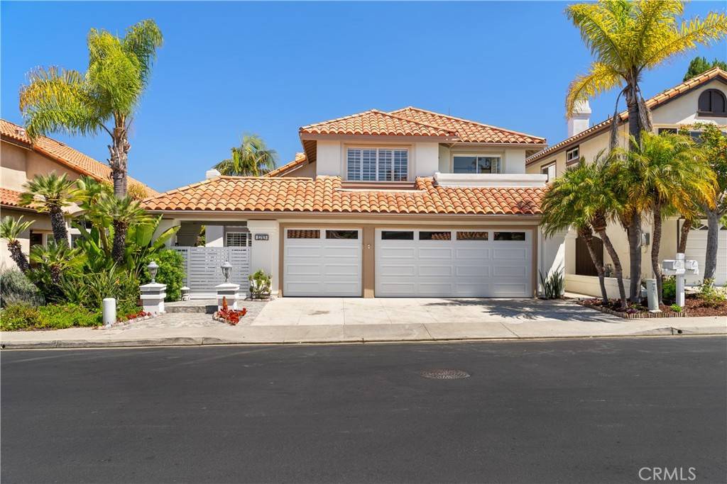 San Clemente, CA 92672,1213 Via Visalia
