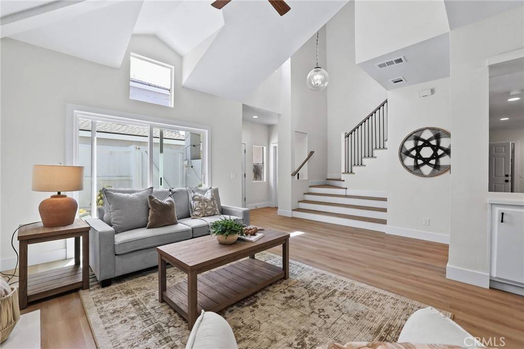 Costa Mesa, CA 92627,1602 Sea Horse CIR