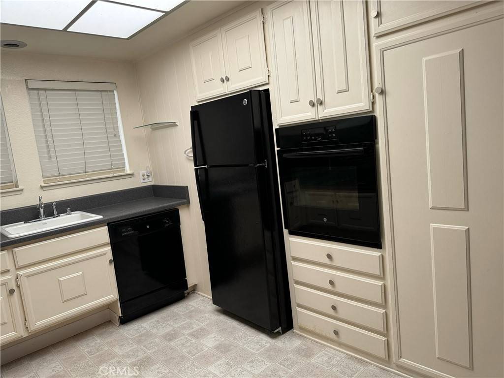 Laguna Woods, CA 92637,661 Avenida Sevilla #O