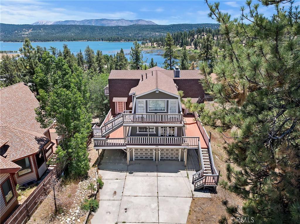 Fawnskin, CA 92333,39325 Lodge RD