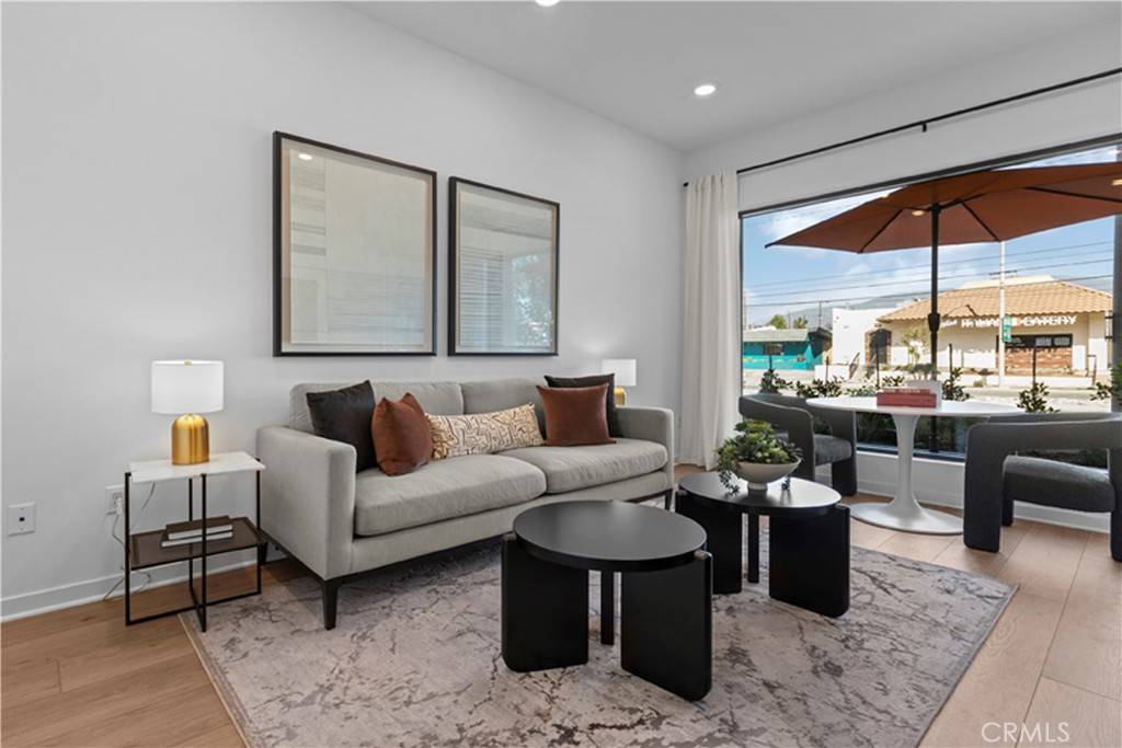 Claremont, CA 91711,1080 Foothill BLVD