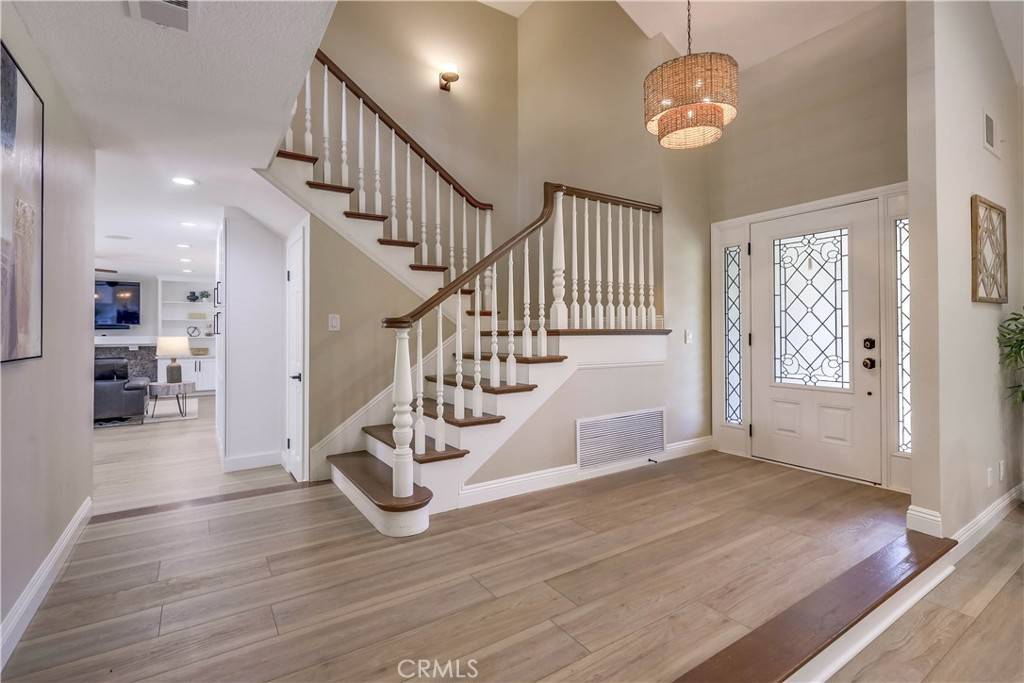 Lake Forest, CA 92630,25011 Calle Madera