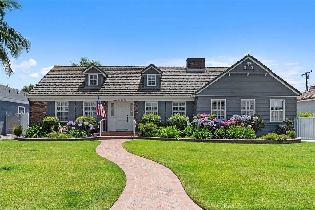 Downey, CA 90241,7534 4th Place
