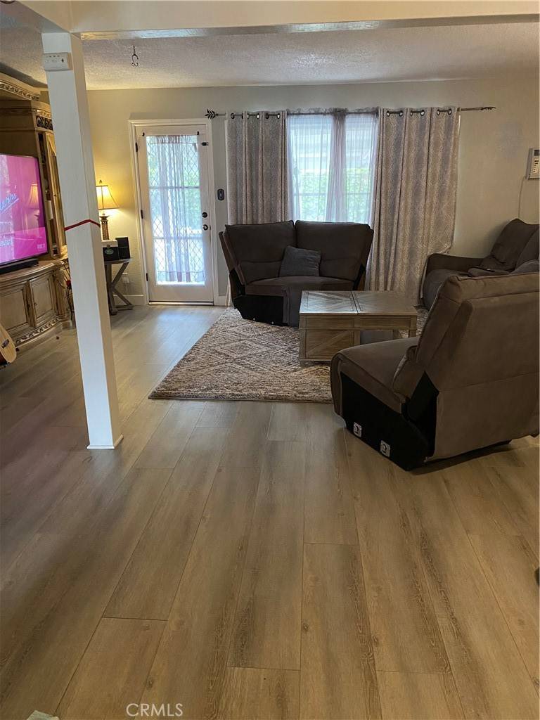Santa Ana, CA 92706,2113 Lewis ST