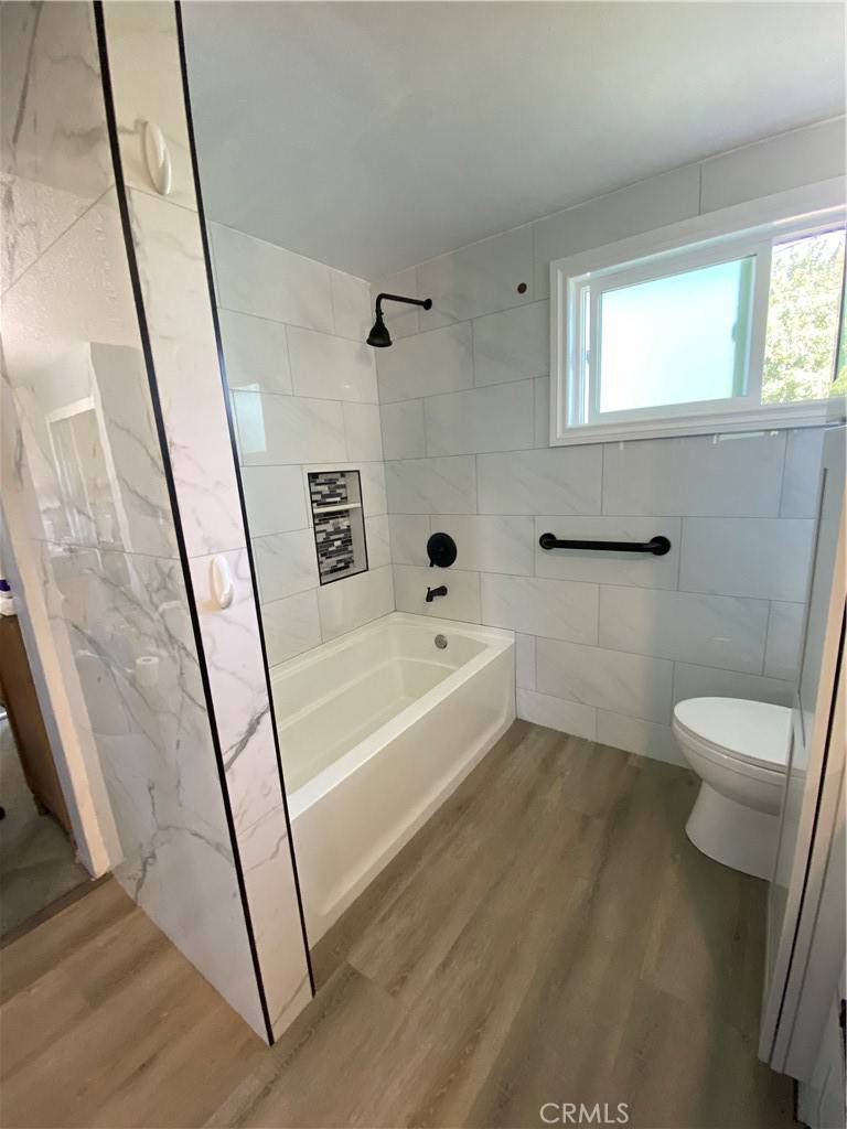 Santa Ana, CA 92706,2113 Lewis ST