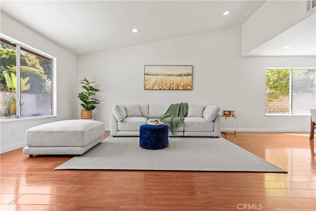 Walnut, CA 91789,707 Marylie LN